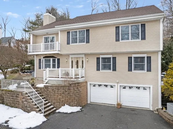 341 Lyons Rd, Bernards Twp., NJ 07920