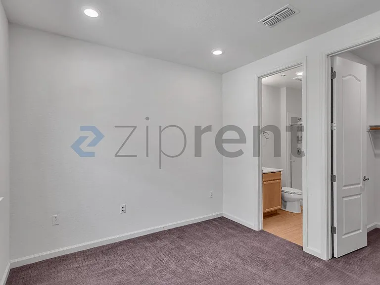 6914 Geyserville St — Photo 7