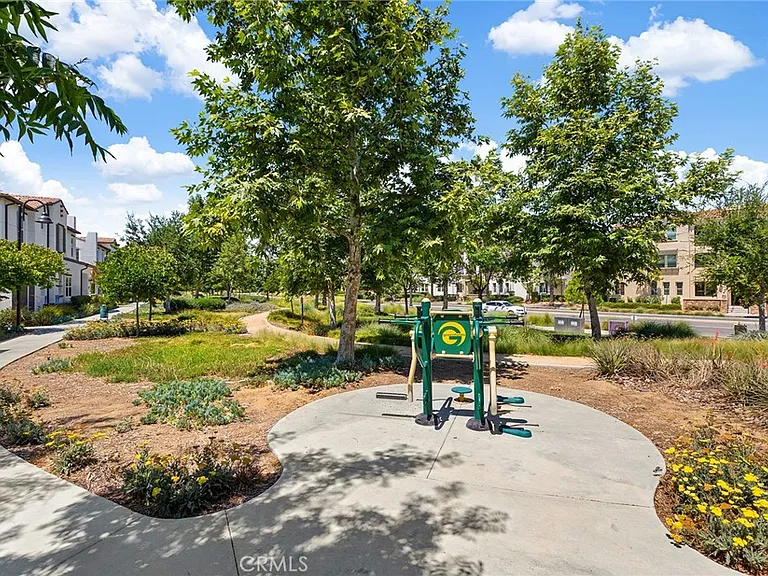 30356 Skytown Way — Photo 4