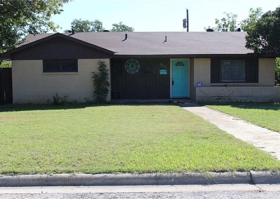 1st image of 2041 N 7th St
