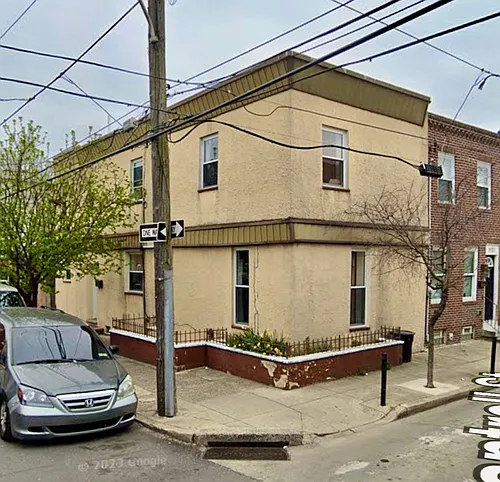 900 Cantrell St Photo 1