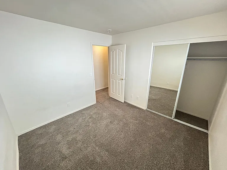 1840 Montvale Ct — Photo 14