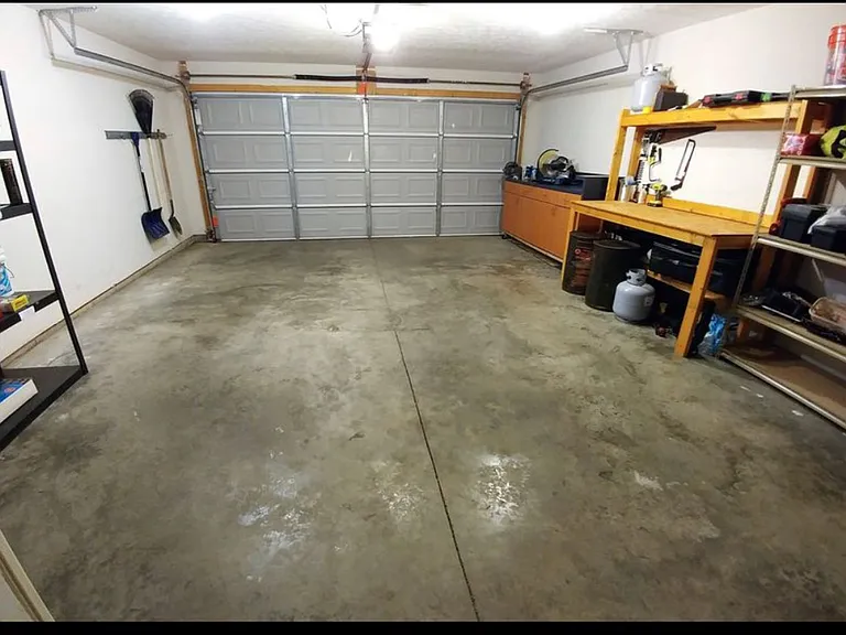 3650 Ellison Dr — Photo 17