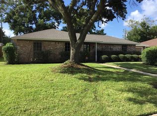 7425 Mallard Dr, Texas City, TX 77591
