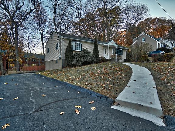 3rd image of 67 Margaret Keahon Dr