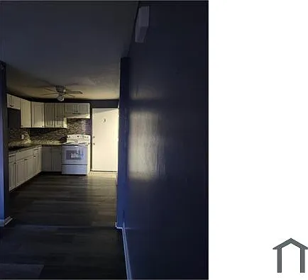 462 N Underwood St #3 — Photo 5