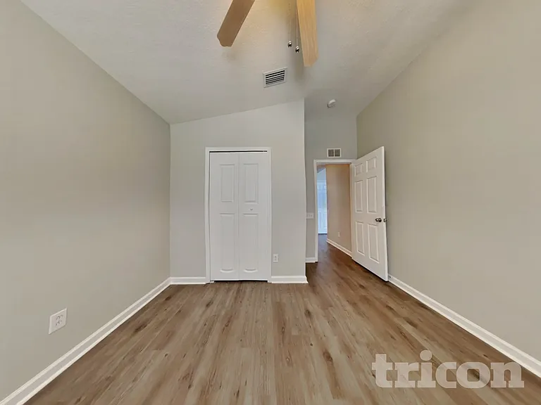 12329 Cedarfield Dr — Photo 13