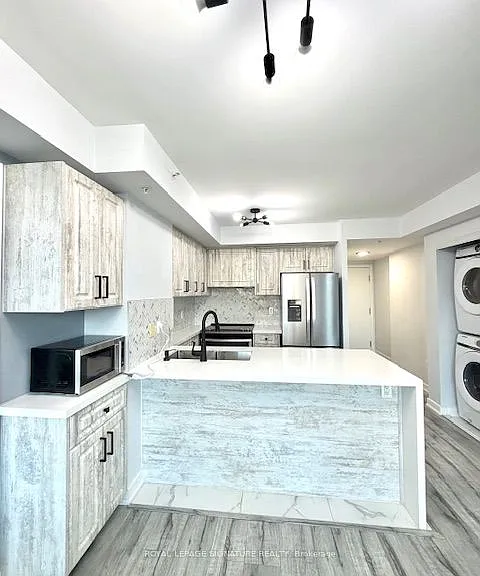 5740 Yonge St #1401 — Photo 19