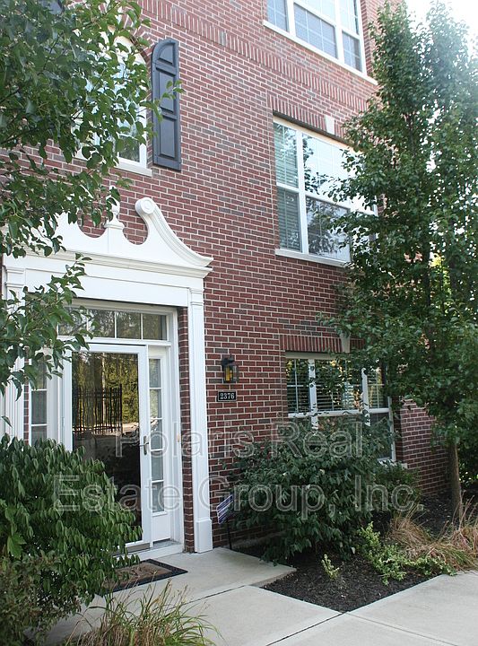 1st image of 2376 The Springs Dr