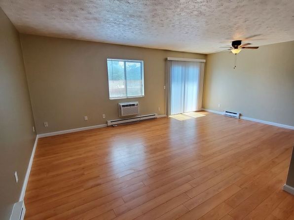 Candlewood Apartment Homes | 2450 County Road 28, Canandaigua, NY