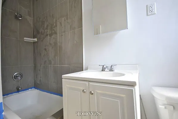 Rented by Town Residential | media 16