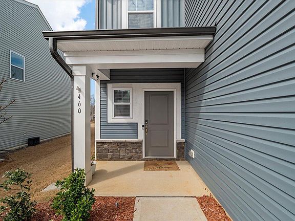 3rd image of 460 Curling Creek Dr