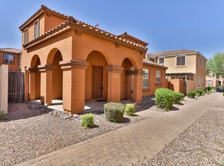 2251 S Buckaroo Trl, Gilbert, AZ 85295