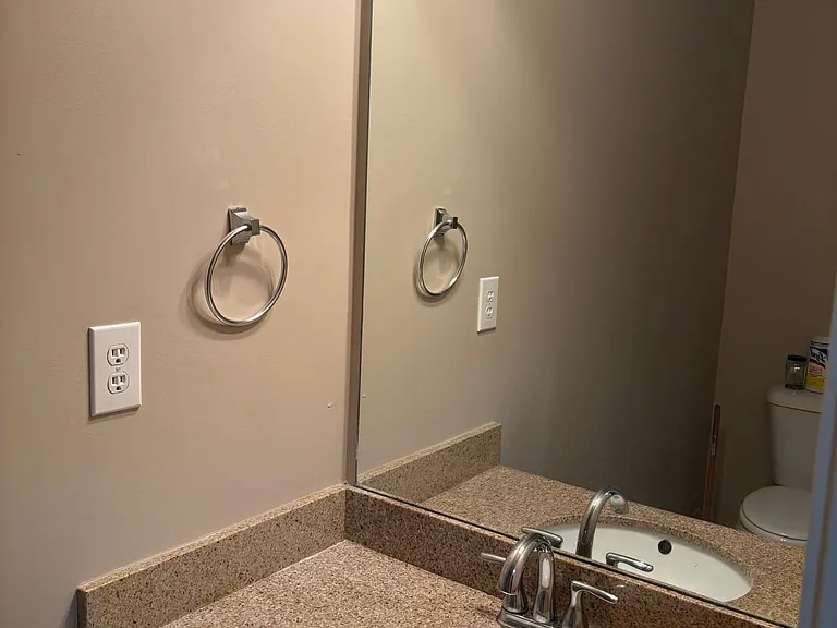 9702 Chetwood Ct — Photo 18