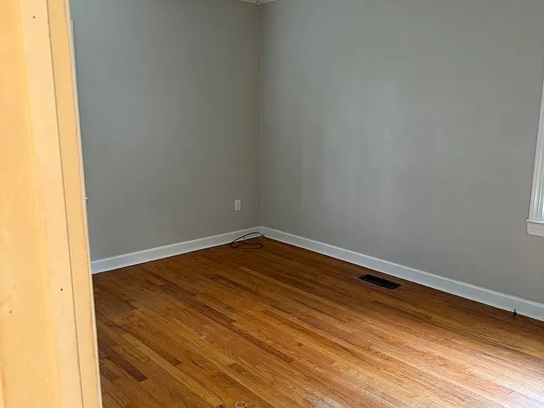 115 S Rosewood Dr — Photo 15