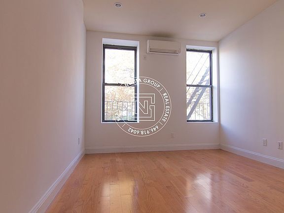 3rd image of 11 Allen St #4RE
