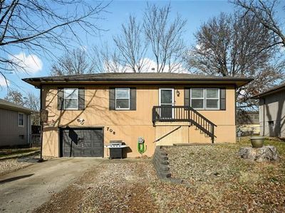 708 Ann Ave, Harrisonville, MO, 64701