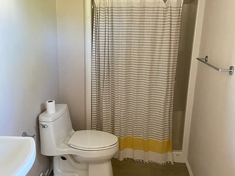 1185 Berea Dr — Photo 5