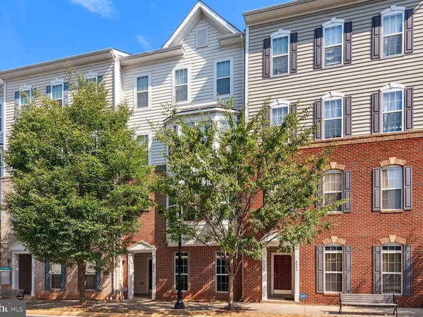 9538 Mine Gap Way, Manassas, VA 20110