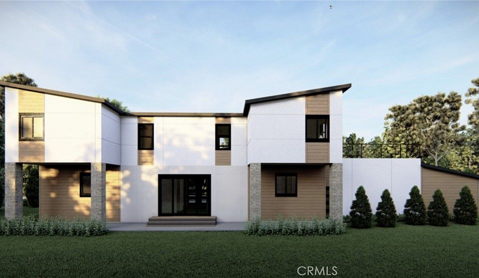 2nd image of 9421 Perrett Rd