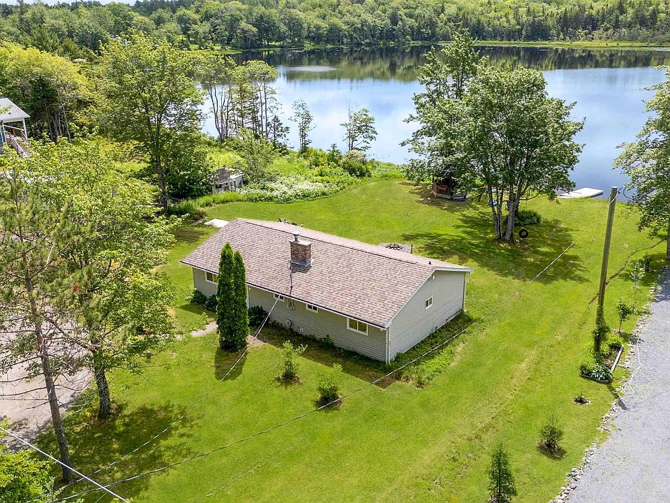 1st image of 110 Long Lake Rd