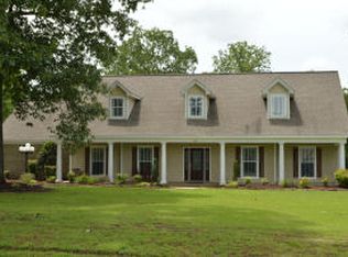 123 Rosebud Ln, Guntown, MS 38849