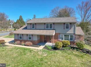 2421 Dorval Rd, Wilmington, DE 19810