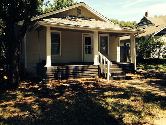 5th image of 424 W Cave Springs Ave