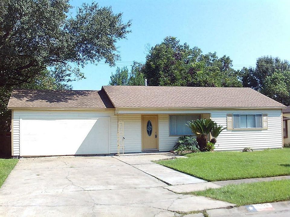 1st image of 1009 Valerie Ave