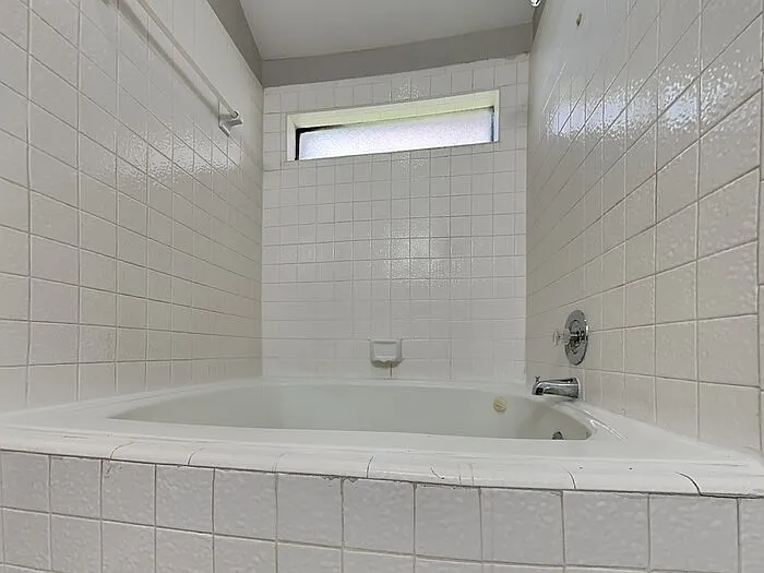 13131 Rocky Ledge Dr — Photo 11