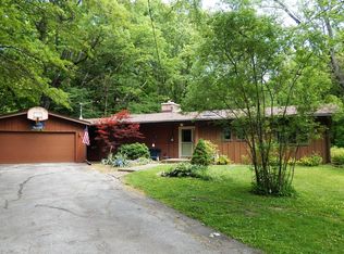 25139 S Stoney Island Ave, Crete, IL 60417