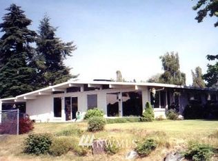 703-705 Pacific St, Steilacoom, WA