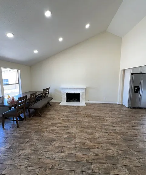2339 Madroncillo St — Photo 2