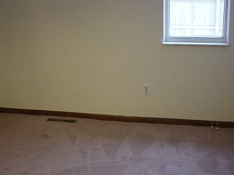 1678 Hightower Dr — Photo 6