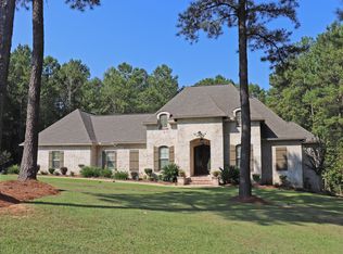 197 Cascade Cv, Petal, MS 39465