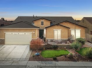 11364 Camden St, Apple Valley, CA 92308