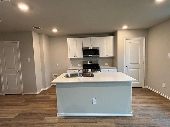 2nd image of 5532 Corduroy Rd