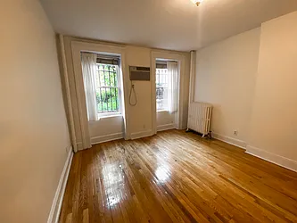 Rented by Bien Realty Ltd