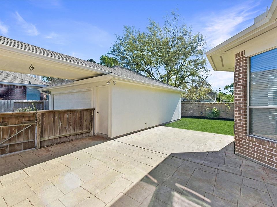 2nd image of 14734 Ramblebrook Ln