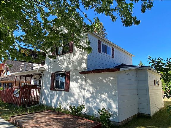 2nd image of 10531 Dakota Avenue