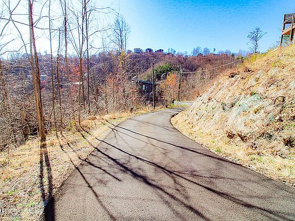 3rd image of 414 Red Hawk Way Lot 484