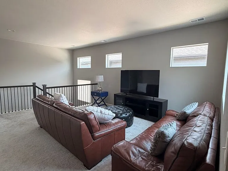 17247 Parkside Dr N — Photo 14