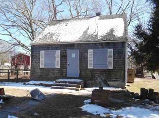 124 Pine Rd, Mastic Beach, NY 11951