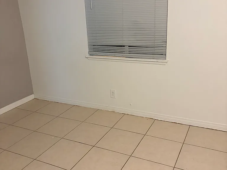 4392 Springdale Ct — Photo 6