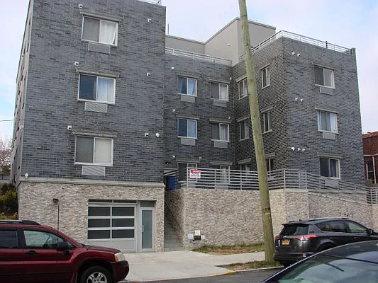 Rented by ABCO Commercial Properties, LLC | media 23