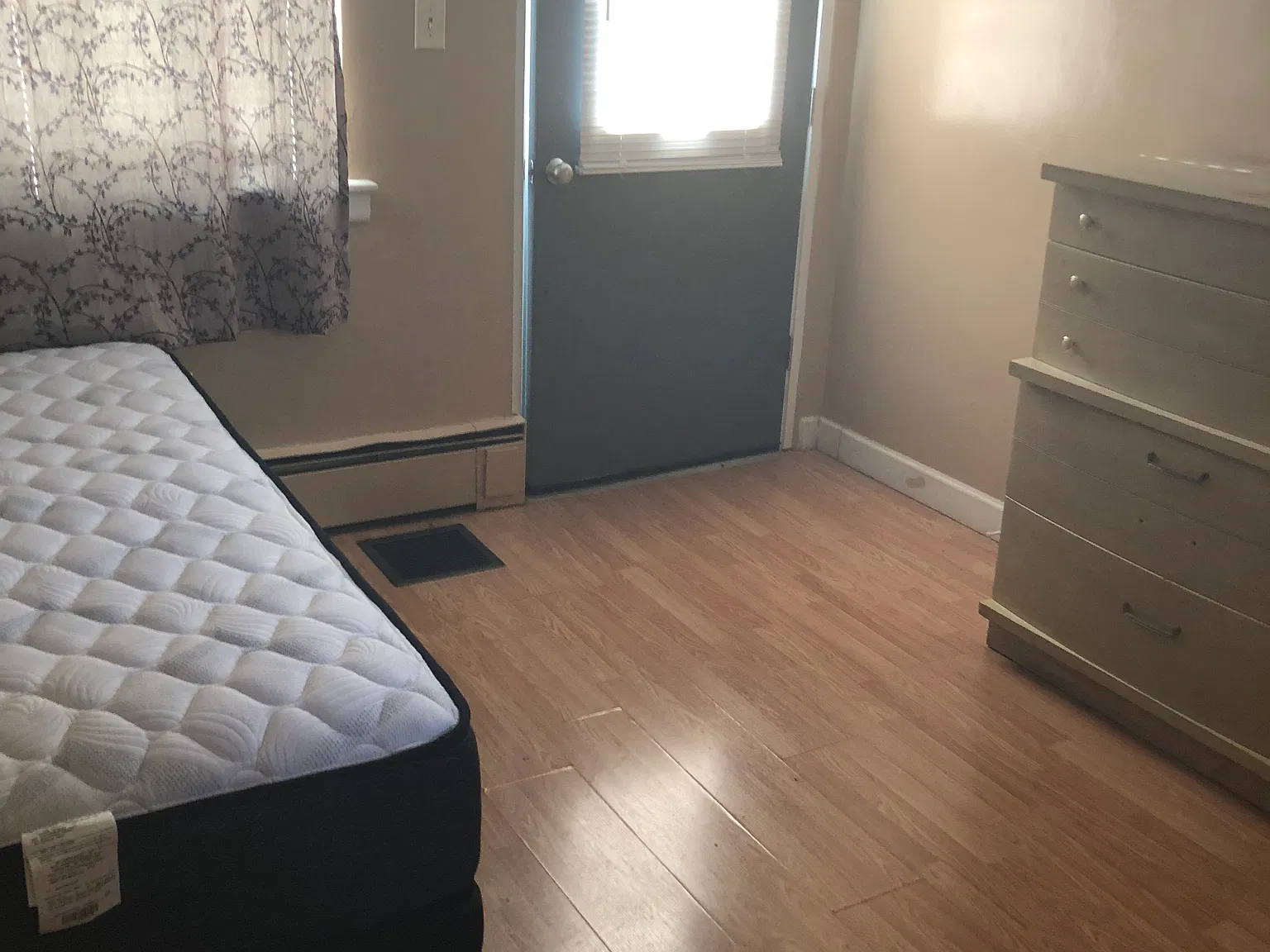 1 bed, $680 — Photo 4