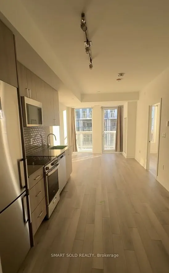 2 bed, $2,100 — Photo 3