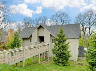 2246 Tanners Rdg #2246, Roseland, VA 22967