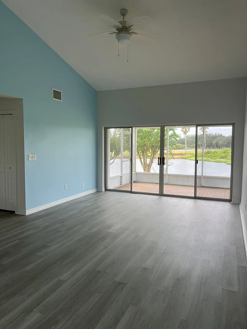 Gallery at Ridgewood Lakes Condo — Photo 3