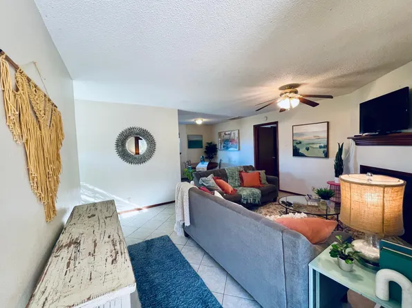 1016 S Quaker Ave APT C, Tulsa, OK 74120